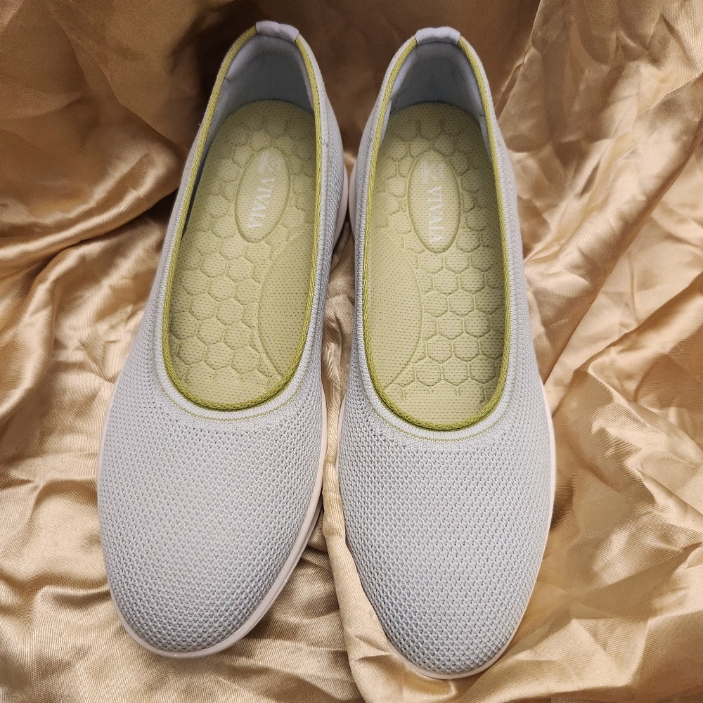VIVAIA Green and Blue Sneakers with Knit Upper - Picture 6 of 16